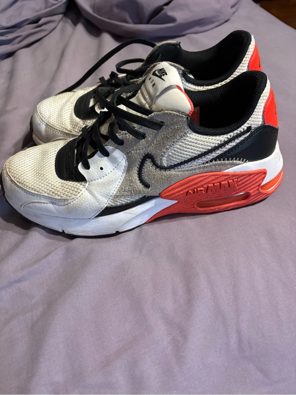 Men’s Nike Air Max Style Sneakers